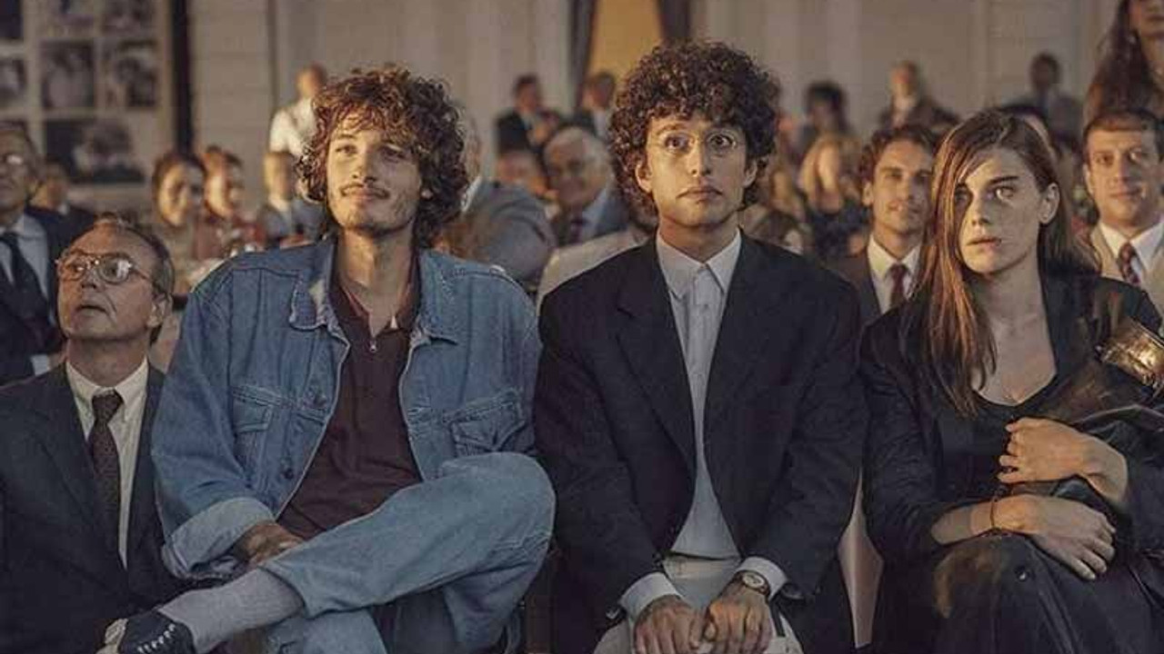 Büyülü Geceler: Dünya kupası,sinema ve cinayet