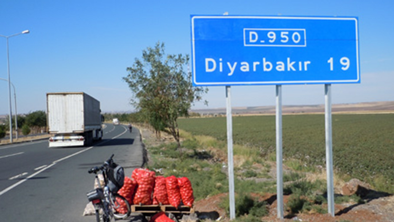 Diyarbakır'da sokağa çıkma yasağı