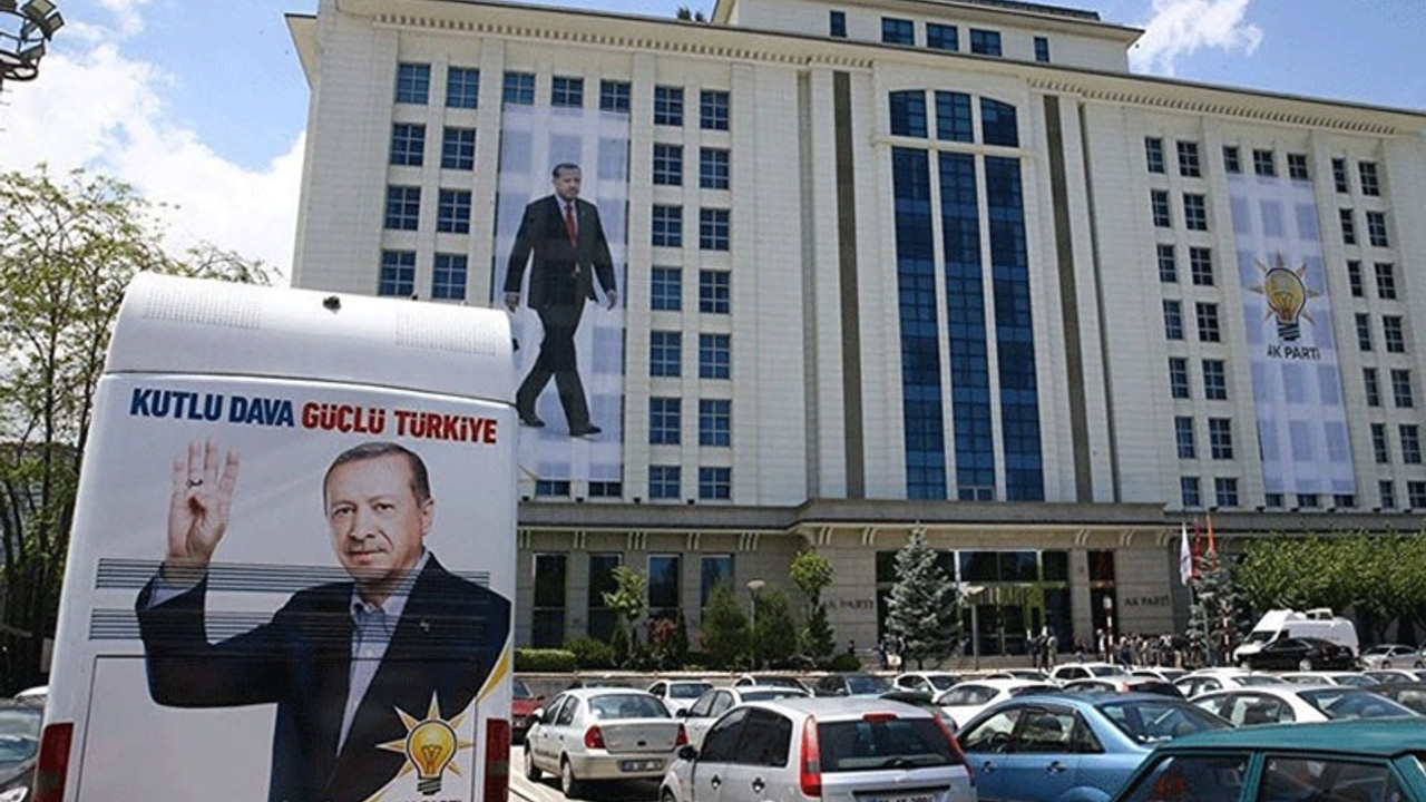 AKP'den 81 ilde toplantı: Ne bekliyorsunuz?