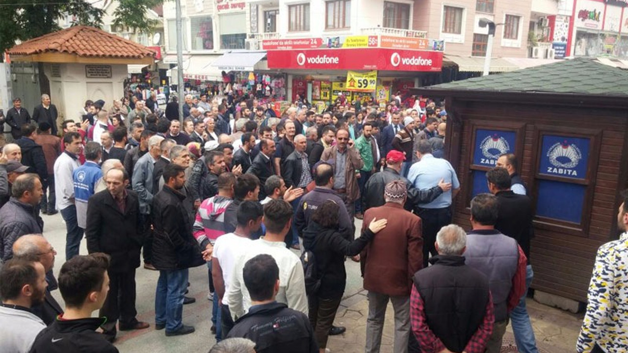 Baltalı saldırganı linçten zabıta kurtardı