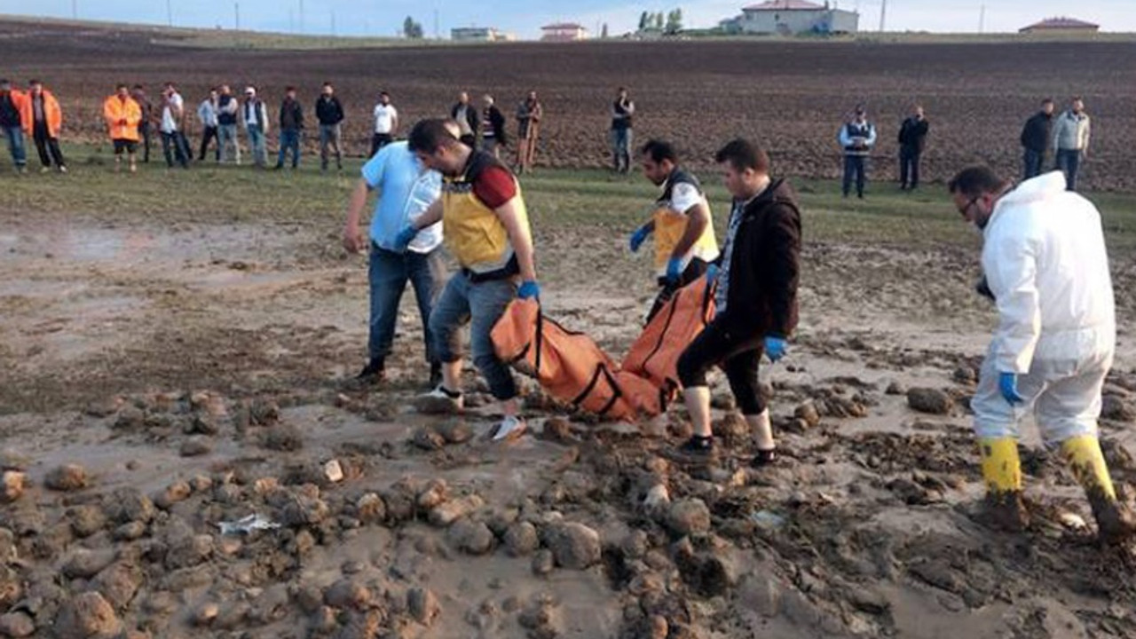 Ağrı'da sel ve yıldırım: 4 ölü