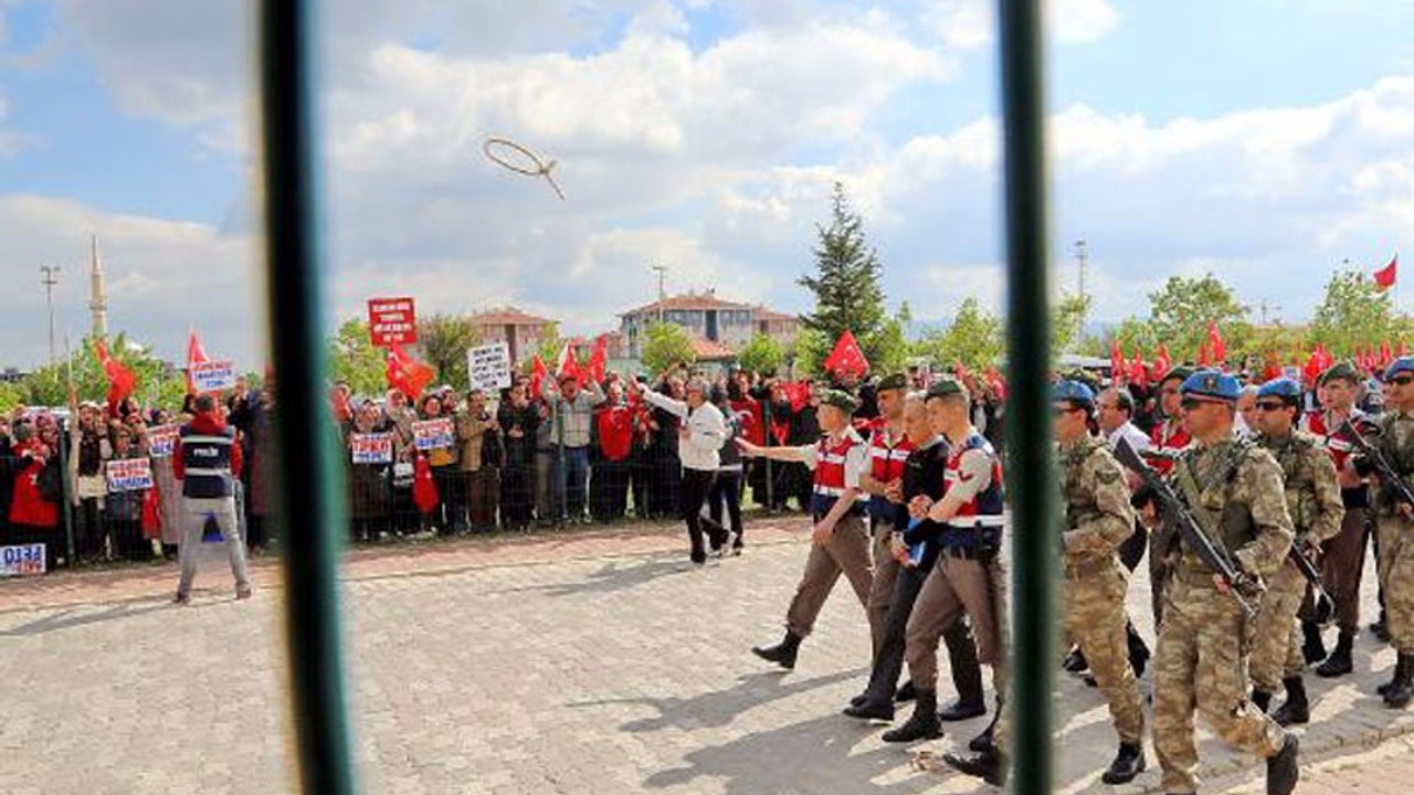 'Darbe girişimini tamamen FETÖ'cüler yaptı diyemem'