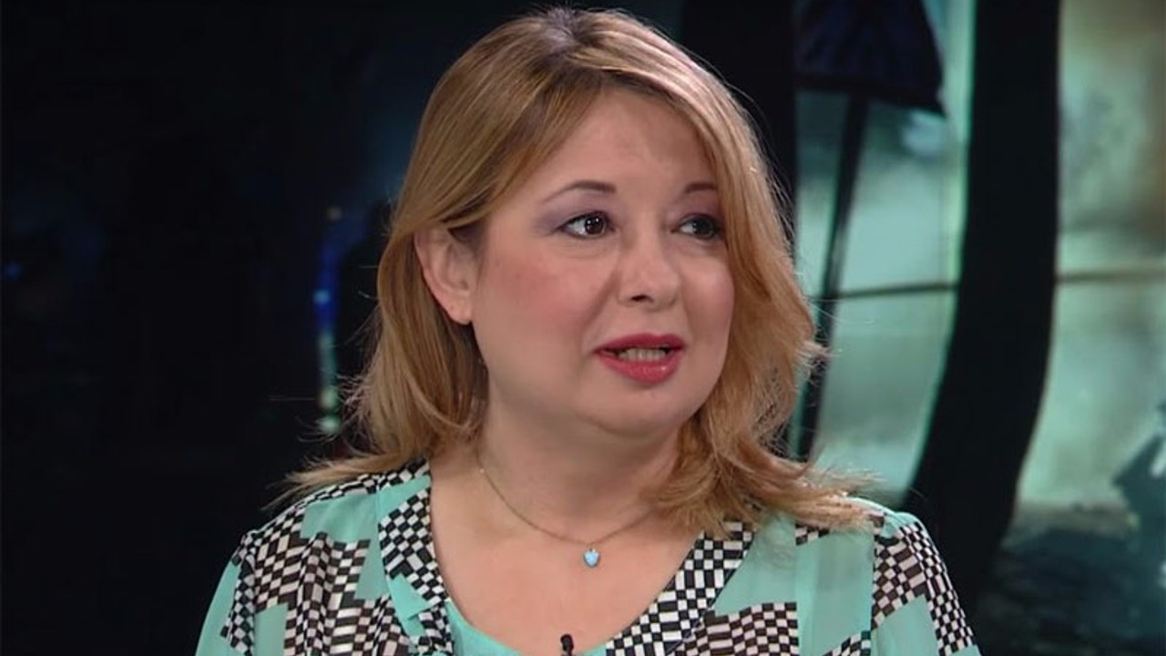 'Binlerce meslektaşını kovan otoriter Erdoğan'ı nasıl savunursun?'