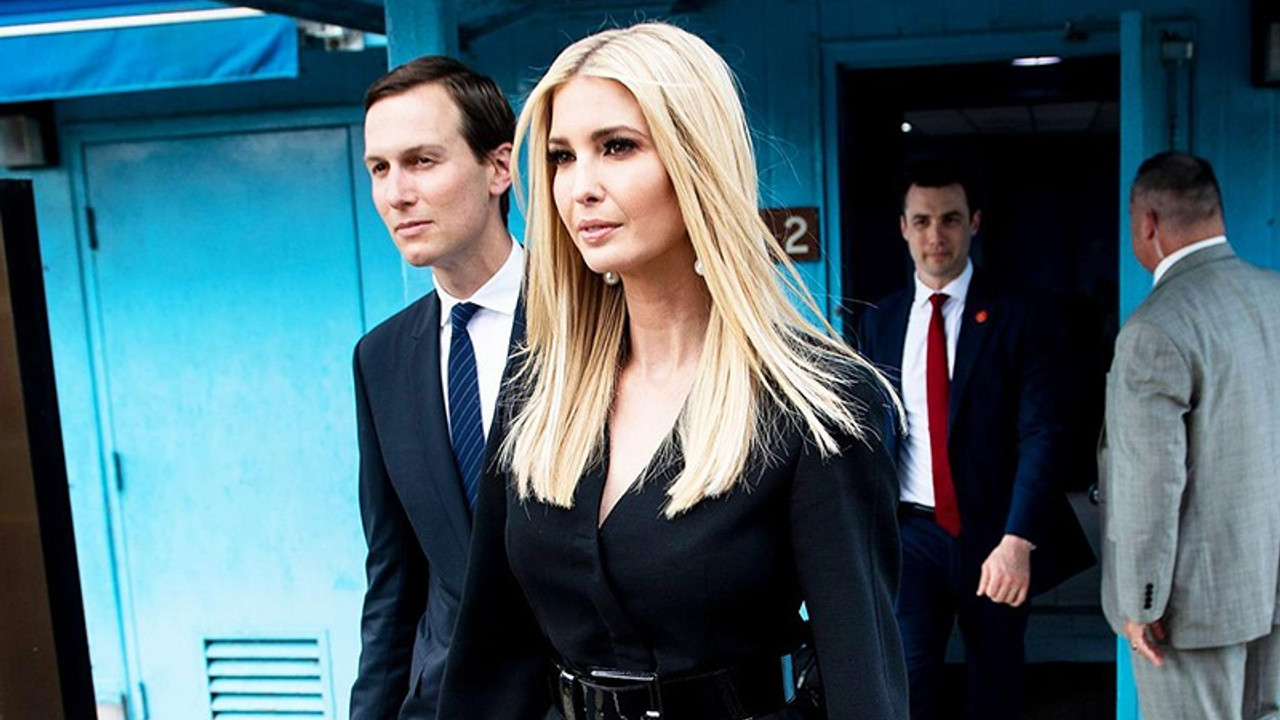 Liderlerin sohbetine 'girmeye' çalışan Ivanka Trump alay konusu oldu