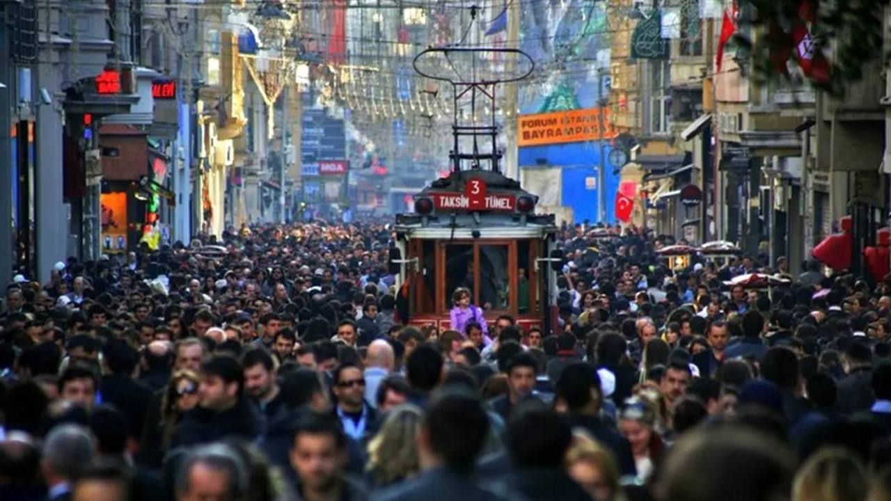 Türkiye’de kayıtlı işsiz sayısı rekor kırdı