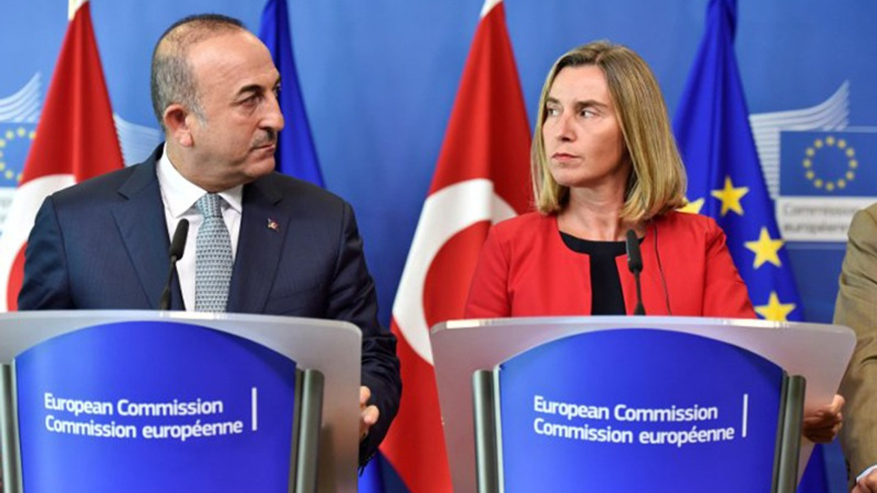 Çavuşoğlu Mogherini'yle görüştü