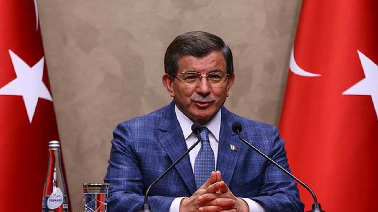 Davutoğlu: Erdoğan bana başbakan gibi görün ama başbakan olma dedi