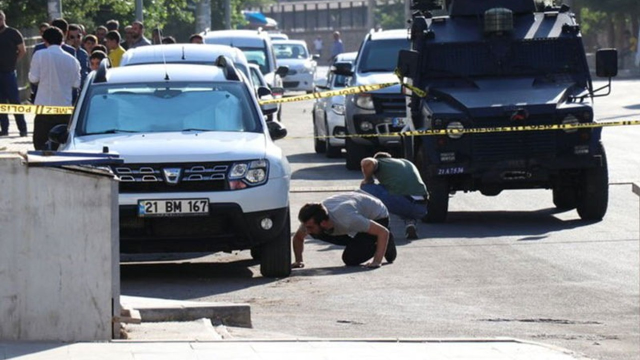 Diyarbakır'da Polis Merkezi'ne EYP’li saldırı