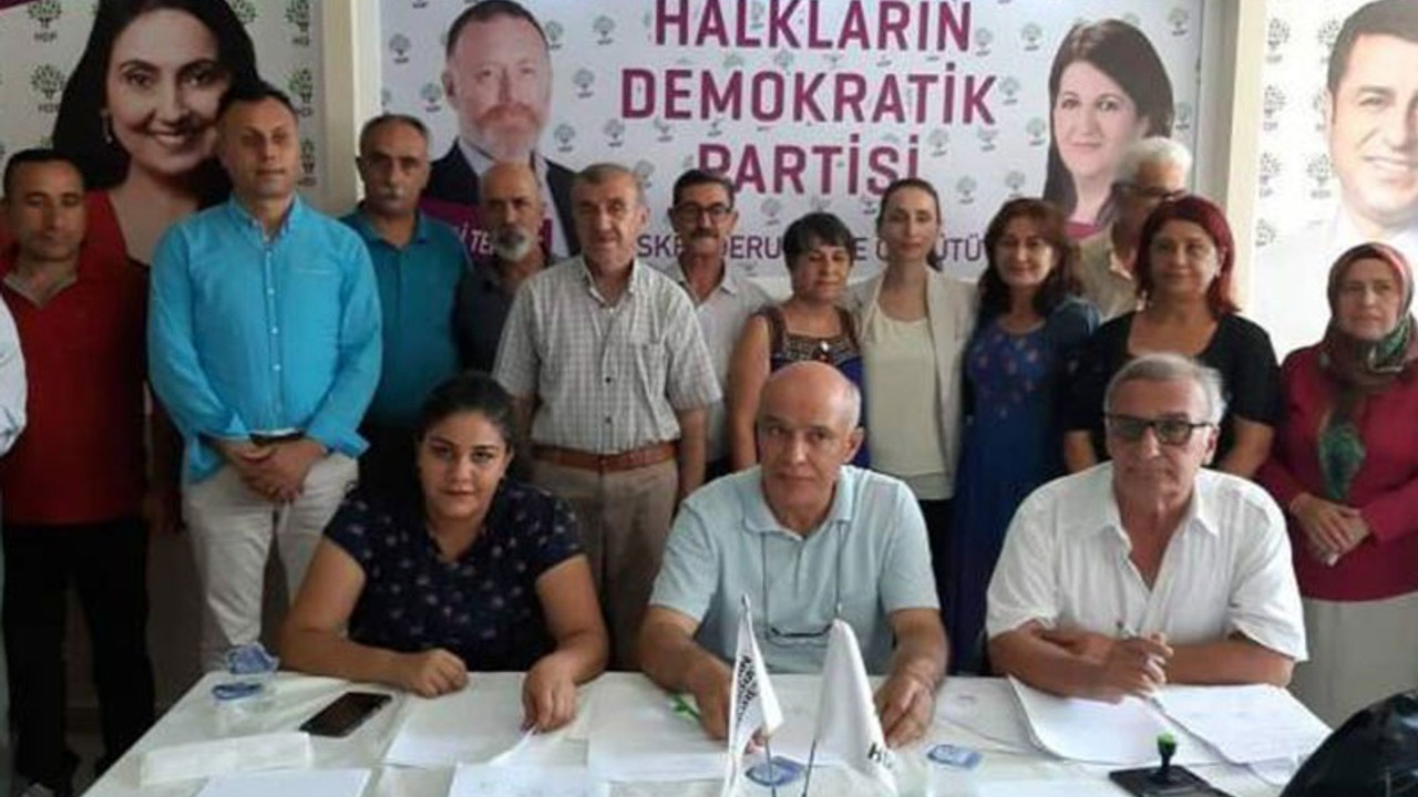 HDP İskenderun İlçe örgütü yeni eşbaşkanlarını belirledi