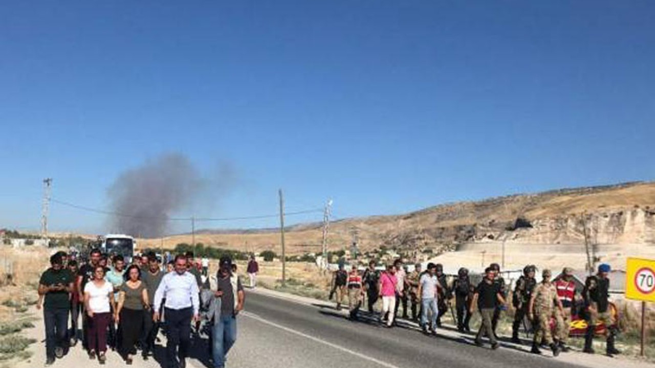 HDP’liler Hasankeyf’ten Batman’a yürüyüşe geçti