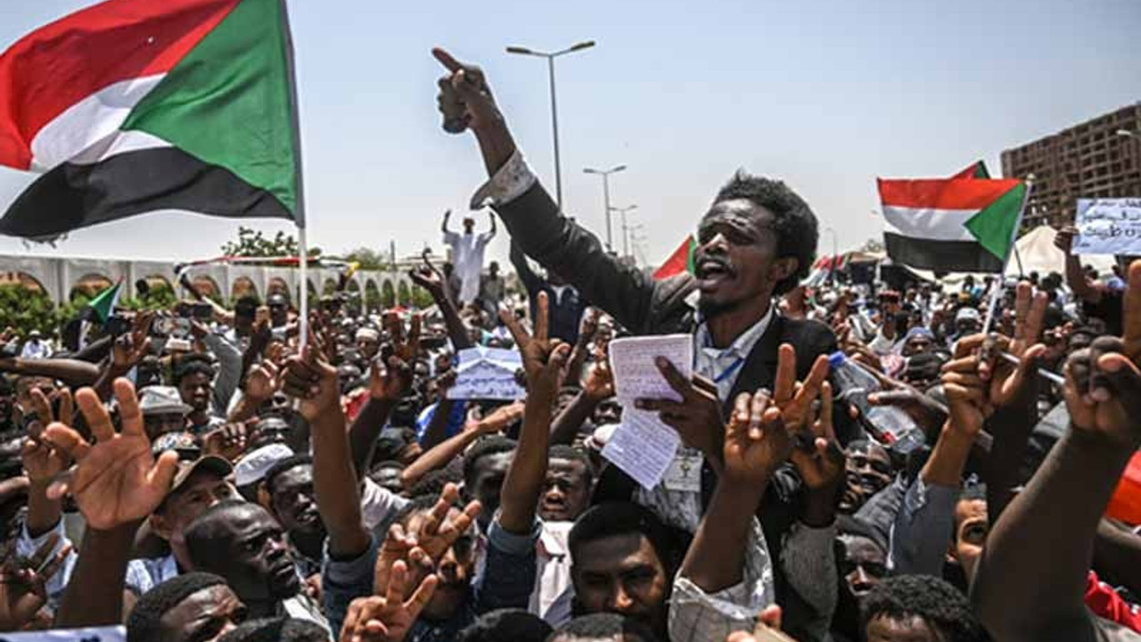 Sudan'da Anayasal Bildiri anlaşması imzalandı