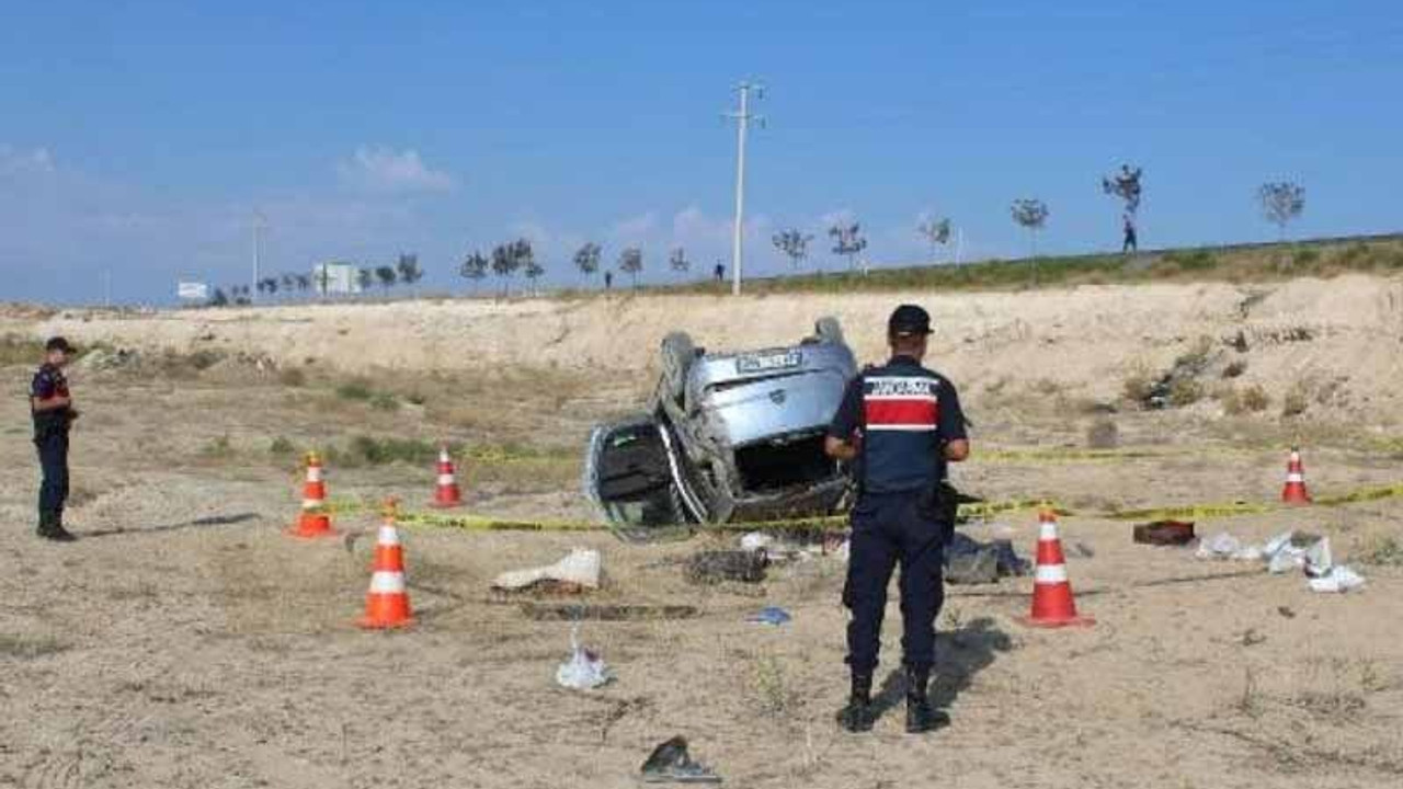 Akraba ziyareti dönüşü kaza: 1 ölü, 3 yaralı