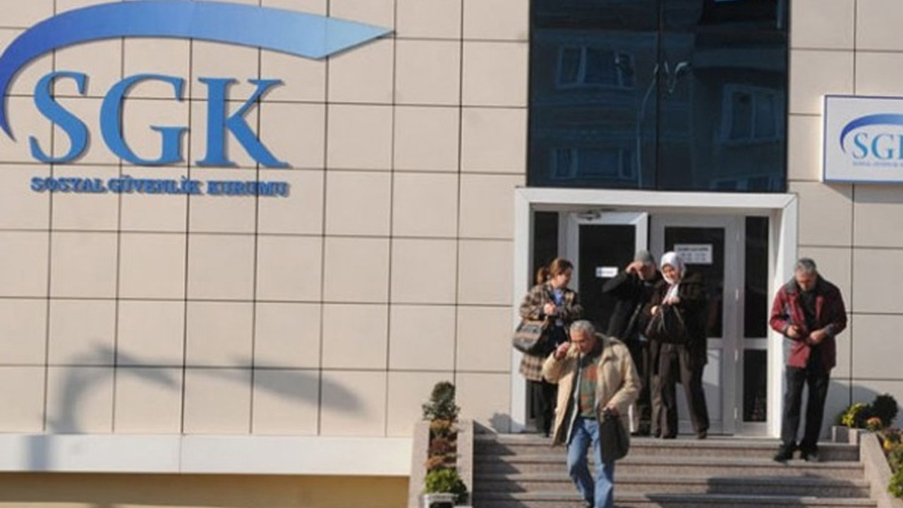 SGK, 2019'un ilk beş ayında 20 milyar lira açık verdi