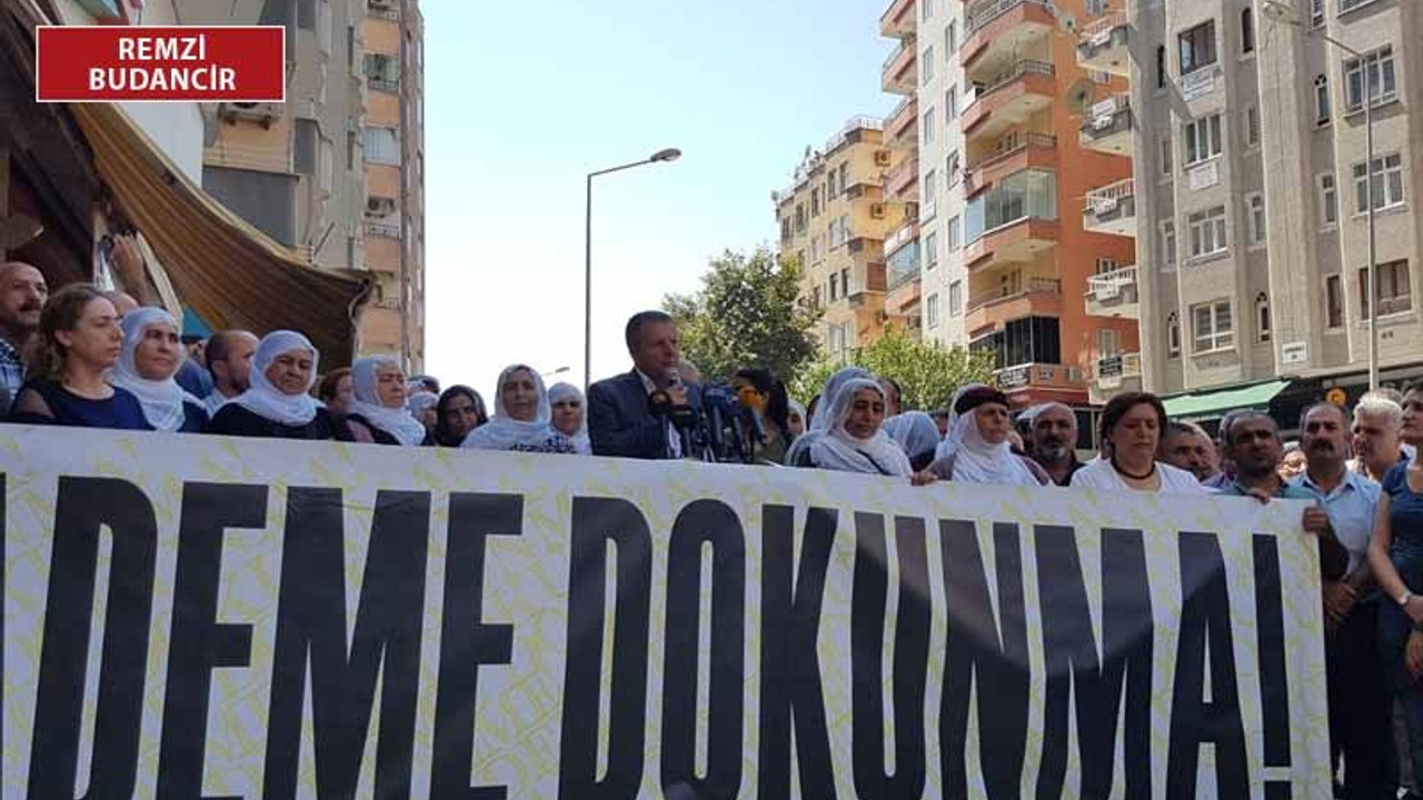 Kayyım protestosunda Kılıçdaroğlu'na çağrı: Meclis grubunuzu Diyarbakır'da toplayın