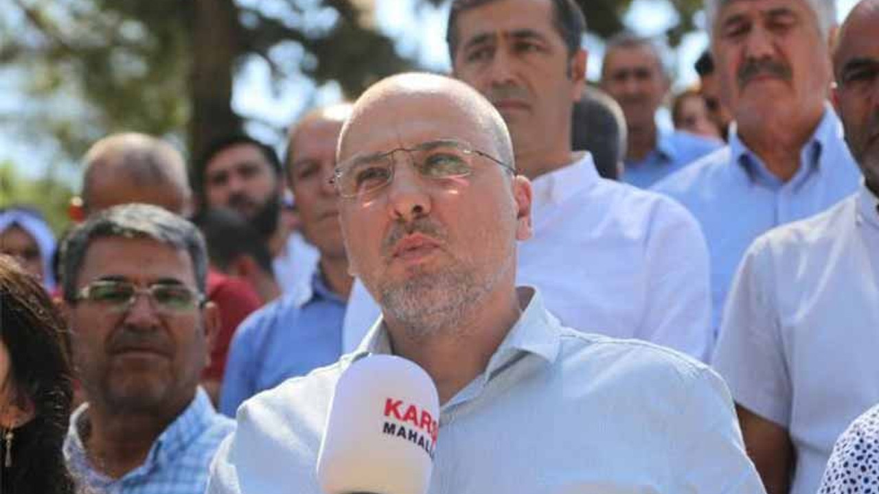 Ahmet Şık: Usulsüz para aktarımı arıyorsanız AKP'ye bakın