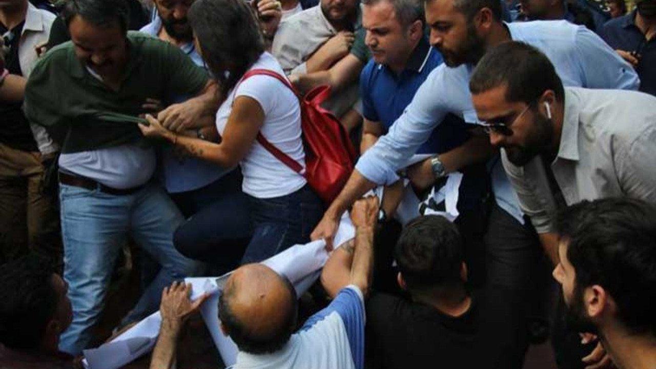 İstanbul ve Ankara'da kayyım eylemine polis müdahalesi