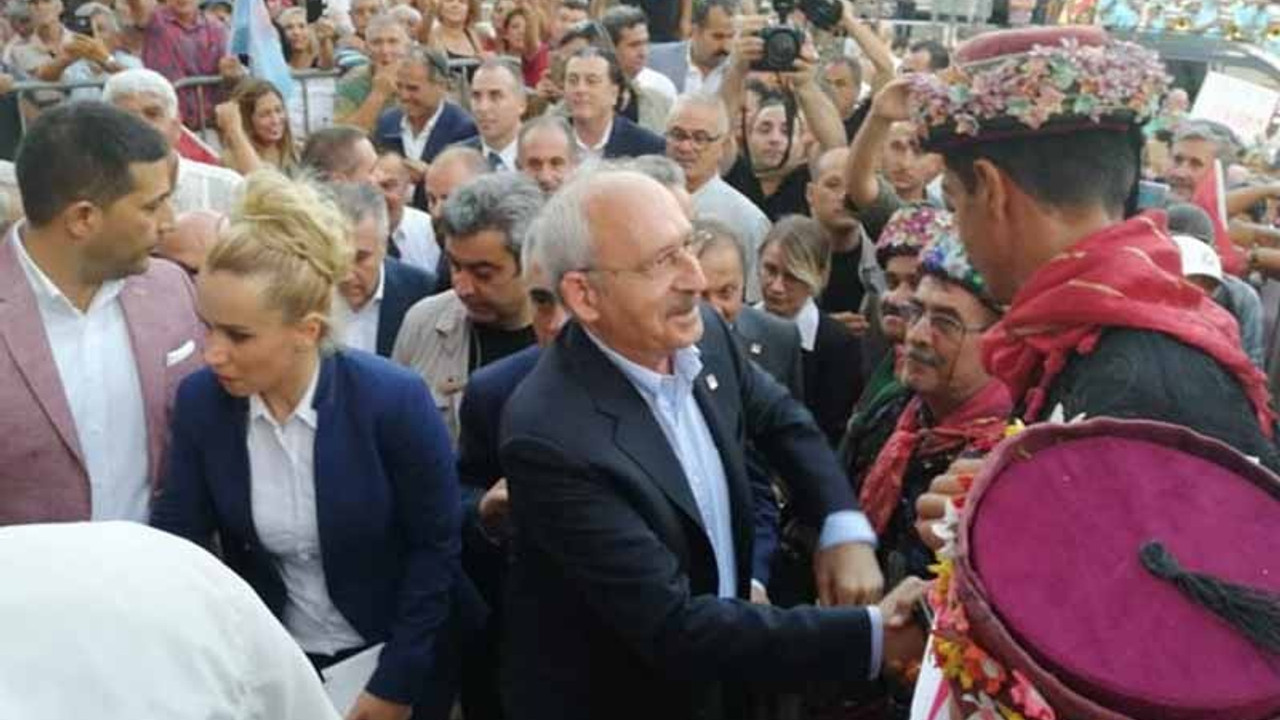 Kılıçdaroğlu'na yumurtalı saldırı