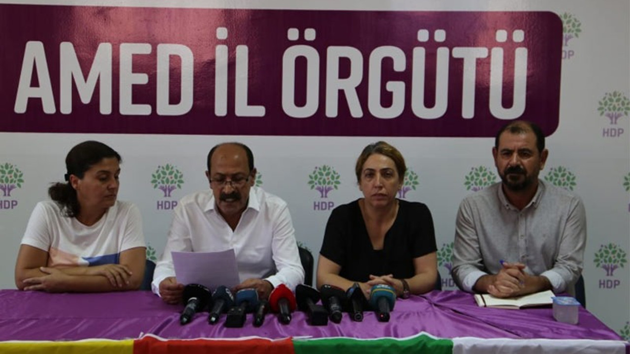 HDP'den, il binası önünde eylem yapan aileler için Meclis'e çağrı