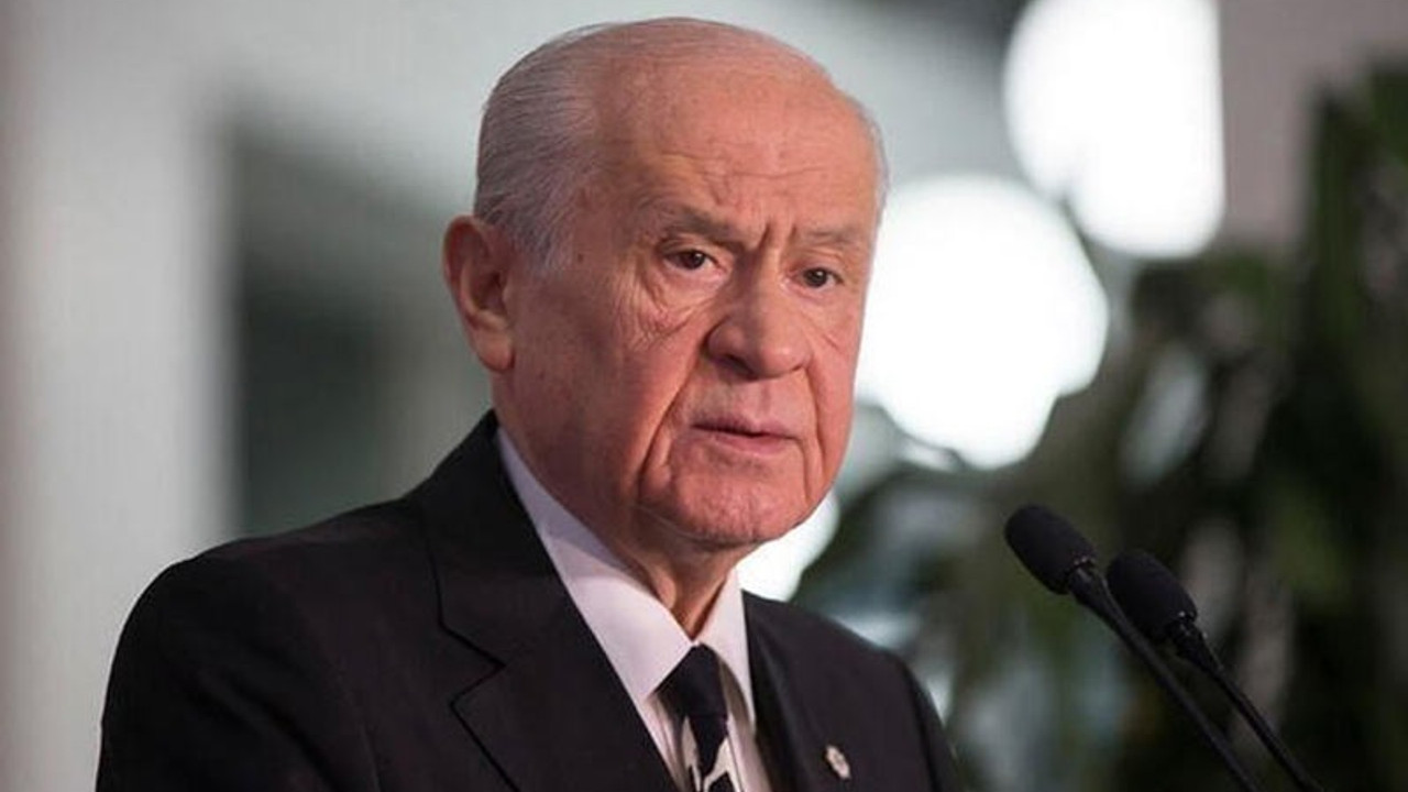 Bahçeli: Bazıları sanat uğruna Türkiye’yi kurban etmeye çalışıyor