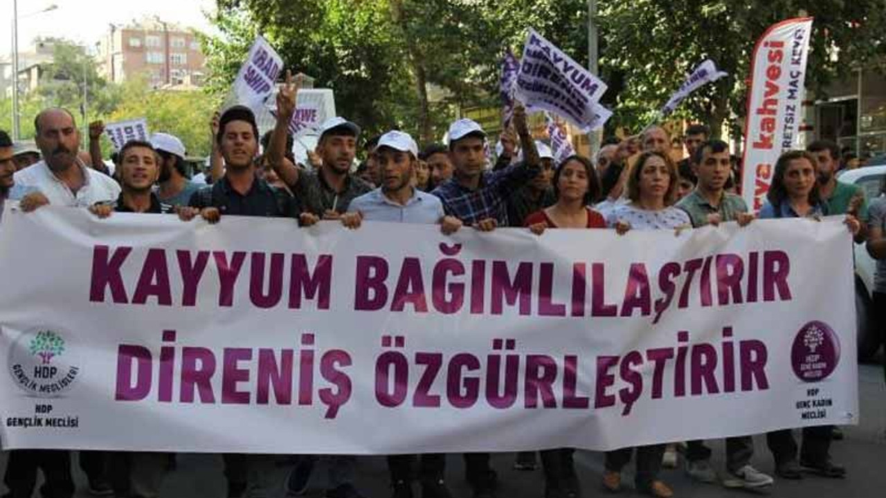 Protestolar 42’nci gününde: Kayyım şehri siyasi olarak tutuklamaktır