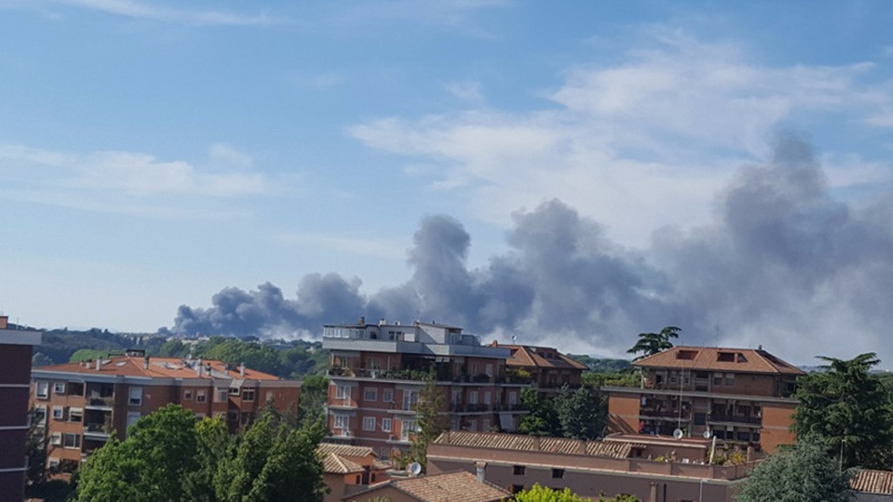 Roma'da bir garajda meydana gelen patlama korkuttu