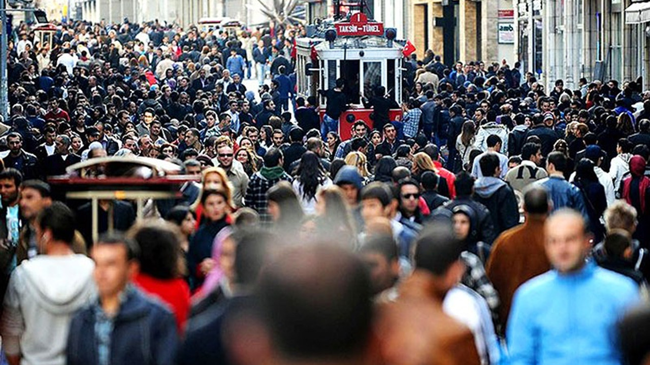 İstanbullu'nun geliri giderini karşılamıyor