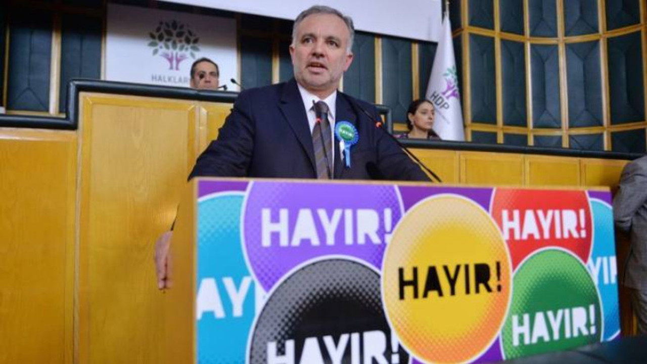 'Barışı mı istemeli demokrasiyi mi?'