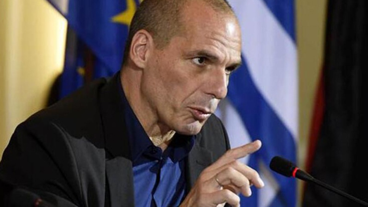 Yanis Varufakis'ten harekat protestosu