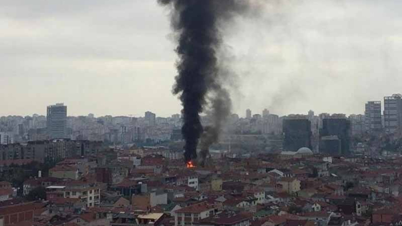 İstanbul’da bir binada yangın çıktı