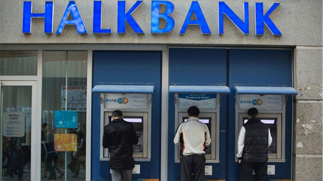 Moody's Halkbank'ı izlemeye aldı