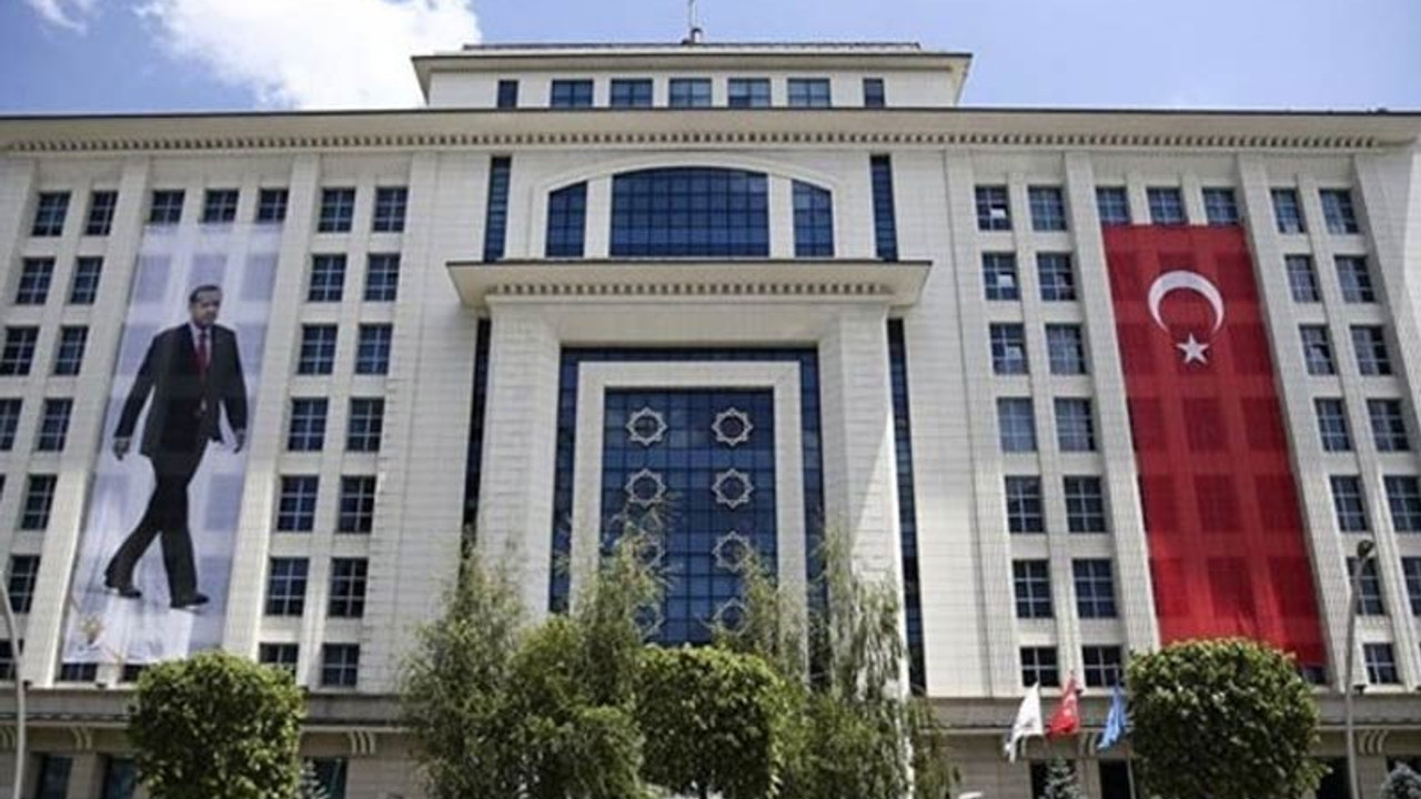 AKP'nin yerel yönetim taslağını inceleyen CHP: Yetkileri tek merkezde toplamaya çalışıyorlar