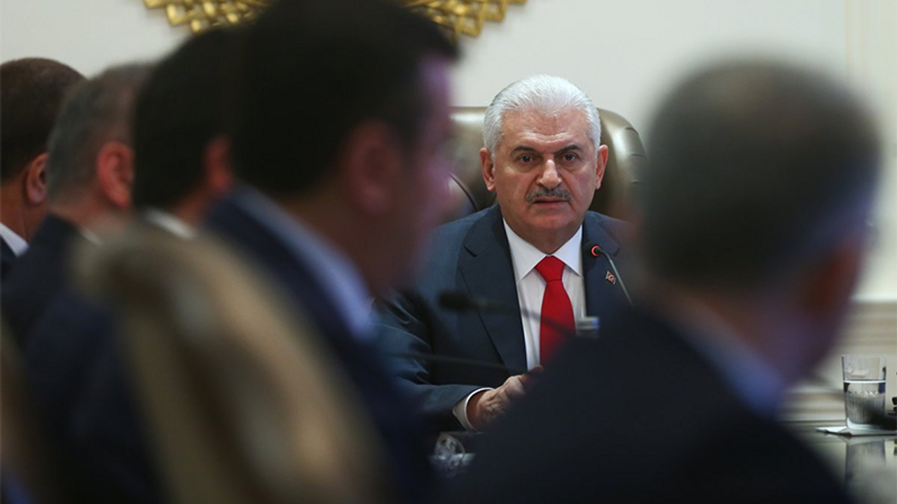 Binali Yıldırım: Rakka operasyonu başladı