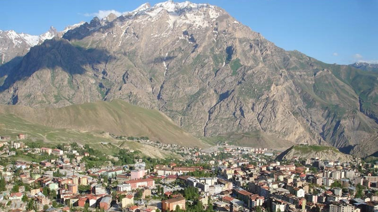 Hakkari'de 5 bölgeye giriş yasaklandı