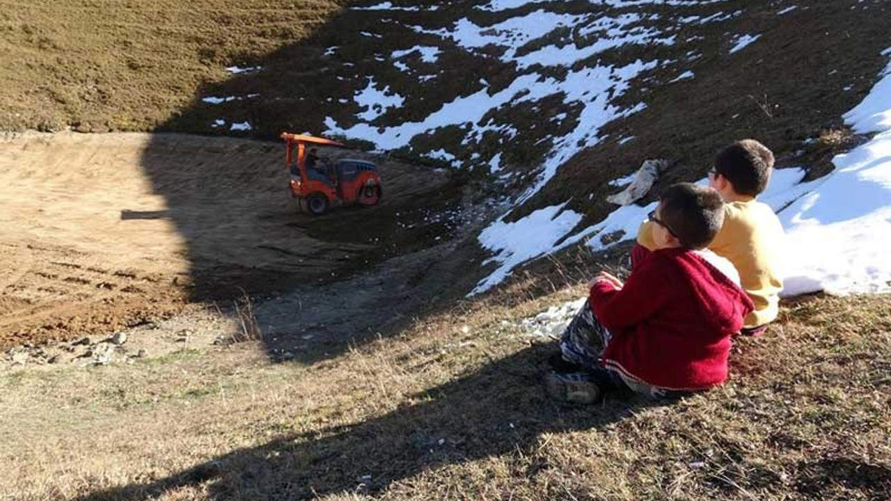 12 bin yılda oluşan Dipsiz Göl'ün eski haline dönmesi için kar bekleniyor