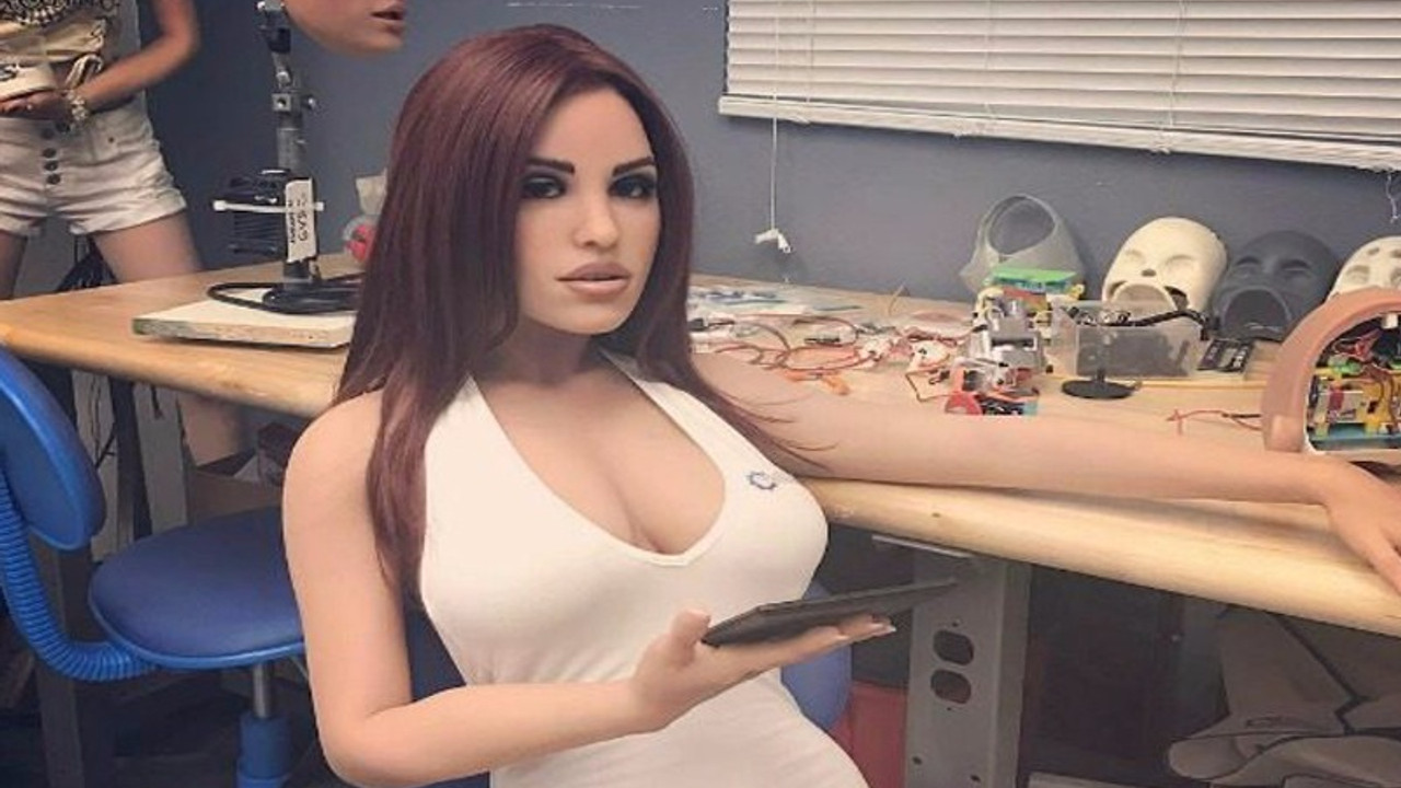Seks robotu üretilirse dünyada neler olur?