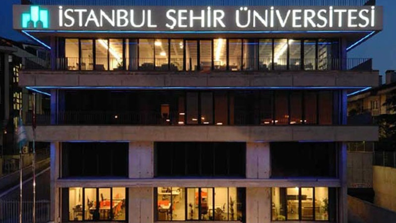 Erdoğan, Davutoğlu'nu Şehir Üniversitesi'ni kapatarak cezalandıracak