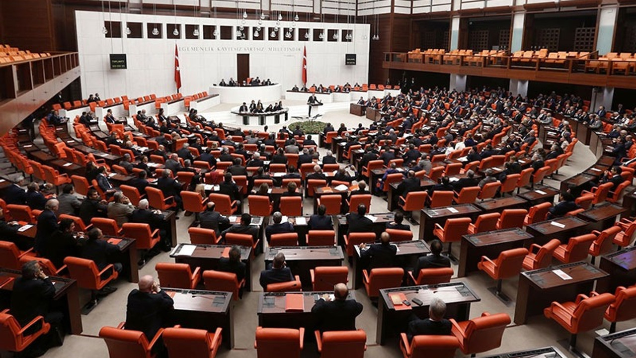 Meclis'te bir ilk: HDP önergesi kabul edildi