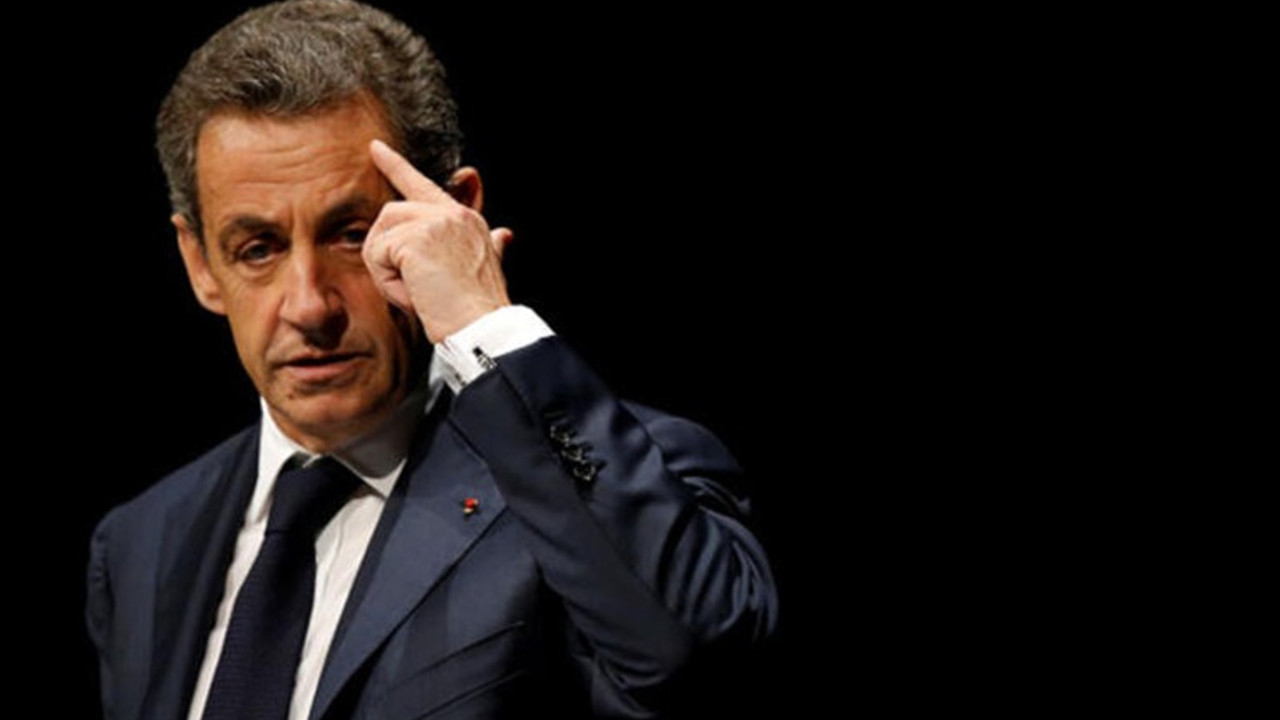 Sarkozy: Avrupa geriledi, yeni hayallere ihtiyaç var