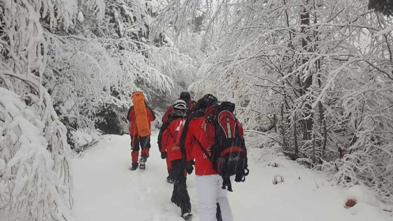 Uludağ'da dağcıları arama sırasında kaybolan ekibe ulaşıldı