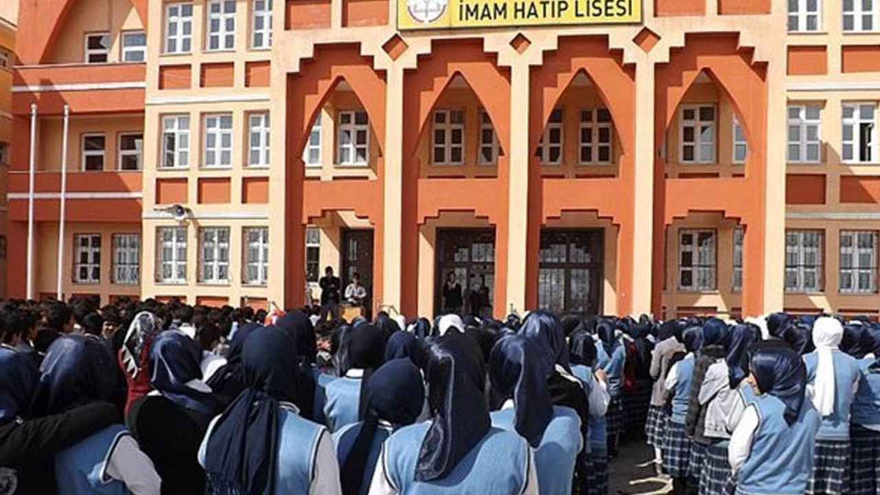 Diyanet: İmam hatip ve ilahiyat fakülteleri kalitesiz