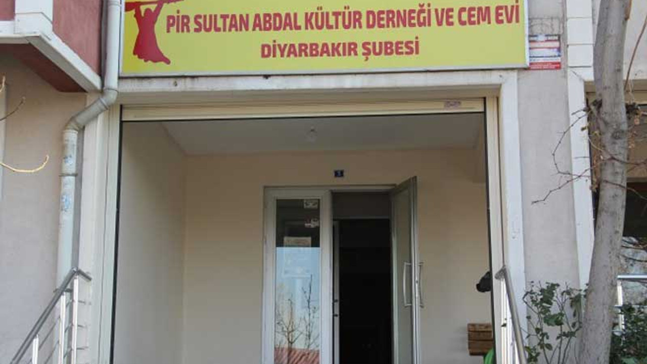 Diyarbakır’daki cemevi 14 aydır elektriksiz