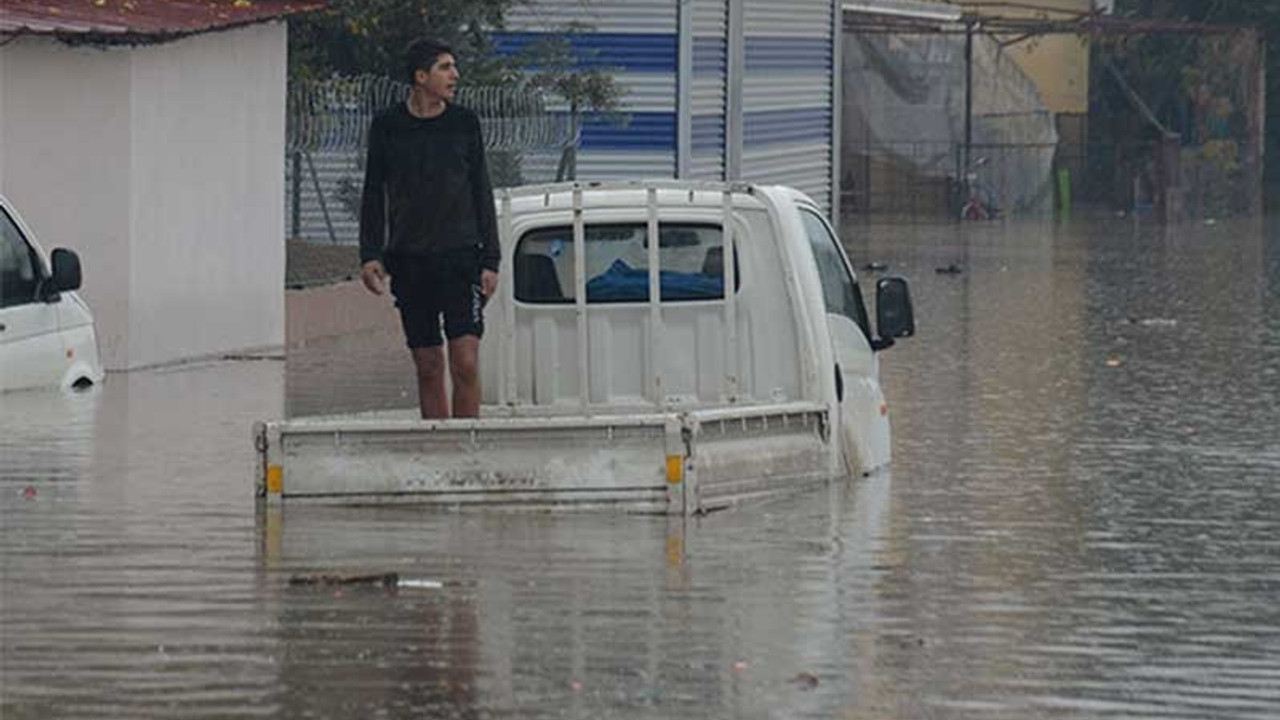 Adana'nın 4 ilçesinde eğitime yarın ara verildi