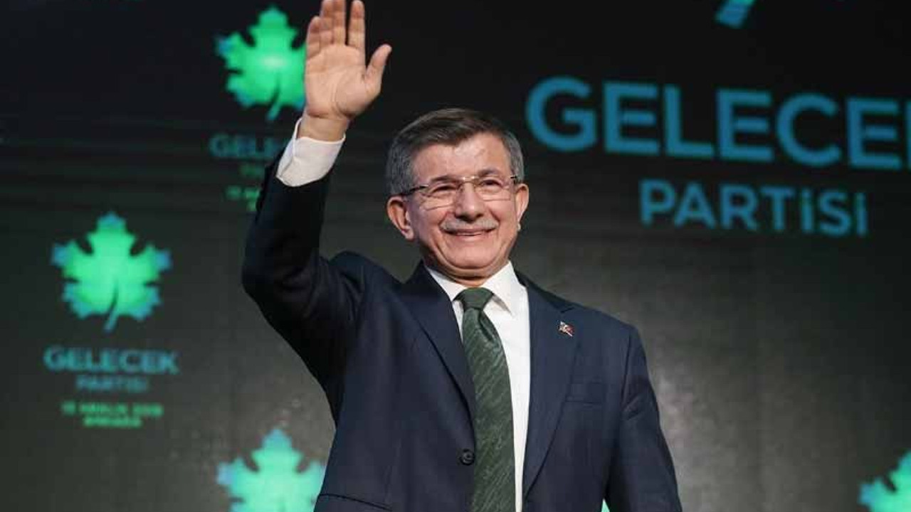 Davutoğlu: Kanal İstanbul projesinden vazgeçilmeli