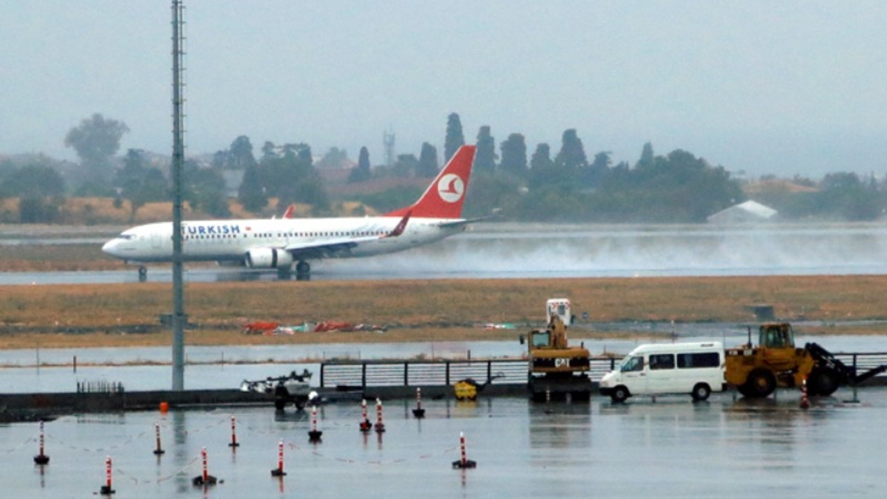 İstanbul Havalimanı en fazla rötarın yaşandığı 5. havalimanı oldu.