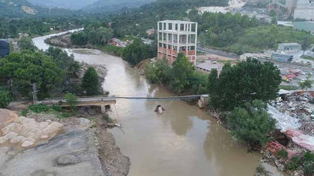 Ordu'da emsal yıkım