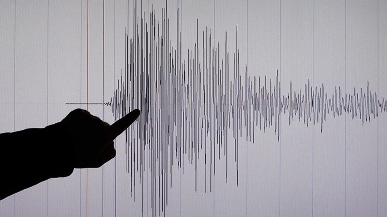 Yunanistan'da deprem