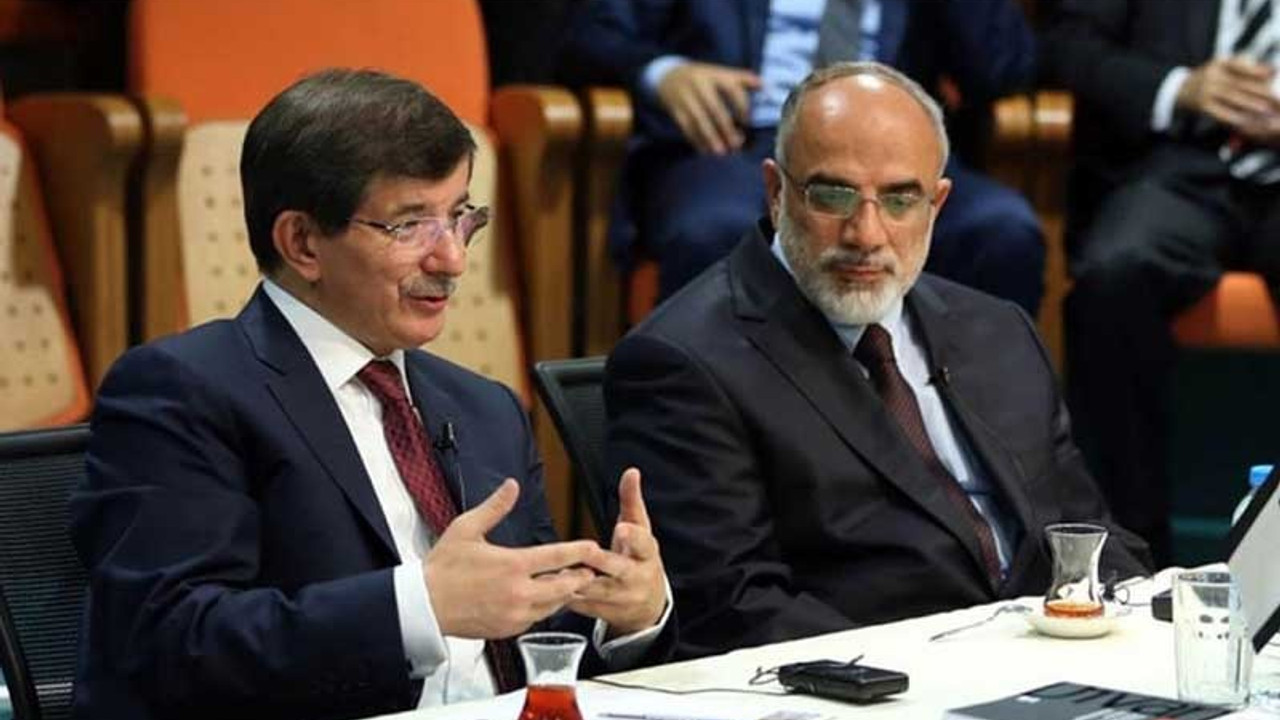 Davutoğlu'na yakın Bilim ve Sanat Vakfı'na kayyım atandı