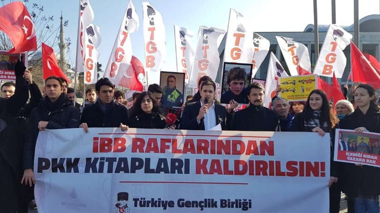 TGB'den İBB önünde 'Demirtaş'ın kitaplarının satışını durdurun' eylemi