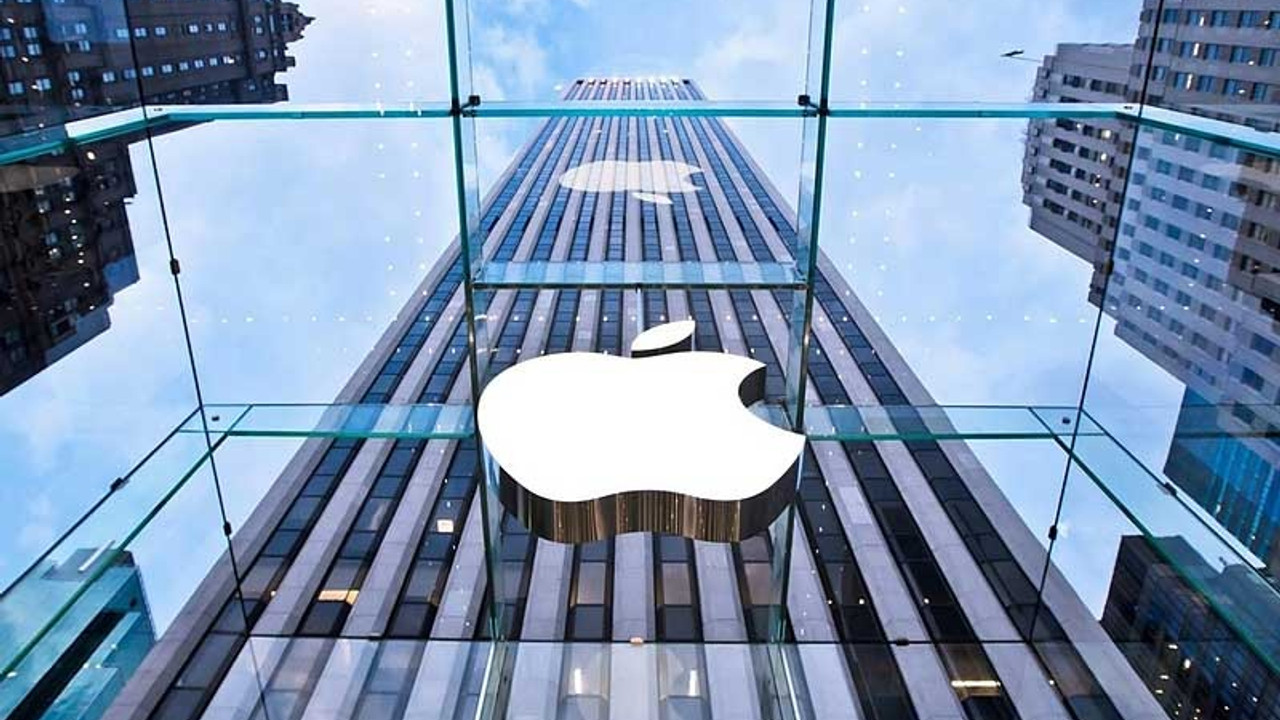 Apple, camdan bilgisayarının patentini aldı