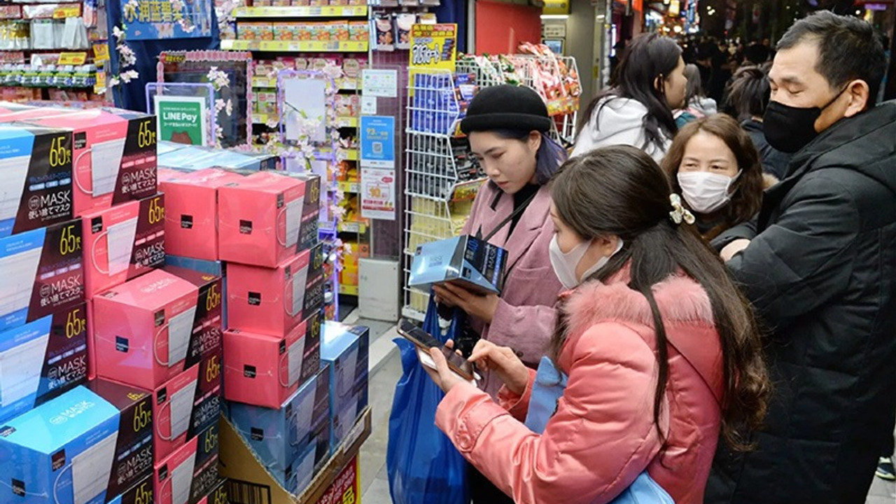 Koronavirüs fırsatçılığı: Maskeye altı kat fiyat istediler